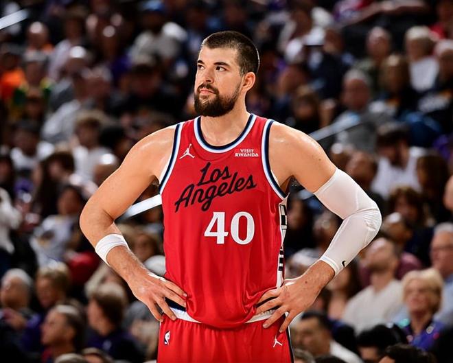 关于洛杉矶快船转会期状态回暖,志在欧冠名次提升,信心回归,赛季目标并未改变的信息 关于洛杉矶快船转会期状态回暖,志在欧冠名次提升,信心回归,赛季目标并未改变的信息